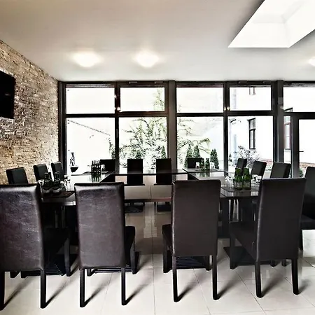 Cyro Brno