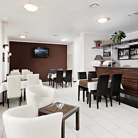 Cyro 3* Brno