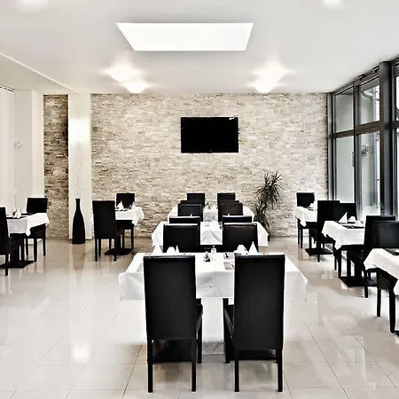 Cyro Hotell Brno
