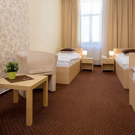 Cyro 3* Brno